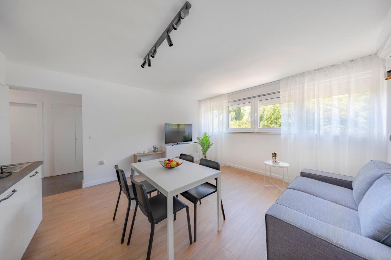 Apartment Fani With Free Private Parking Dubrovnik Ngoại thất bức ảnh
